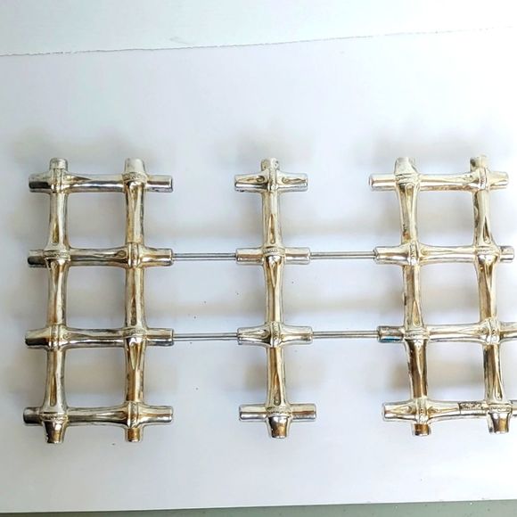 Leonard Trivet Signed Silver Plate - Picture 2 of 6